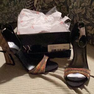 New York & Company Black Patent Leather Heels